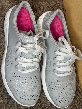 CROCS Women’s Gray Athletic Sneakers with Pink Insole